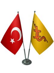 Masa Üstü Hun İmparatorluğu Bayrağı Türk Bayrağı İkili Krom Direk Masa Bayrak Seti