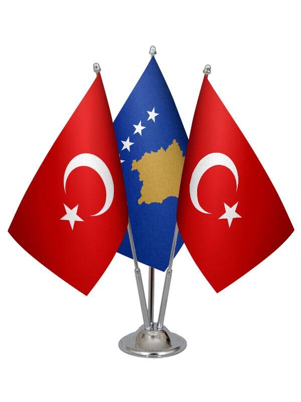 Masa Üstü Kosova Bayrağı Türk Bayrağı Üçlü Krom Direk Masa Bayrak Seti