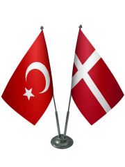 Masa Üstü Danimarka Bayrağı Türk Bayrağı İkili Krom Direk Masa Bayrak Seti