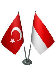 Masa Üstü Endonezya Bayrağı Türk Bayrağı İkili Krom Direk Masa Bayrak Seti