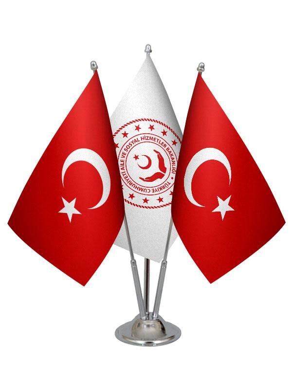 Masa Üstü Aile Bakanlığı Bayrağı Türk Bayrağı Üçlü Krom Direk Masa Bayrak Seti