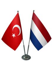 Masa Üstü Hollanda Bayrağı Türk Bayrağı İkili Krom Direk Masa Bayrak Seti