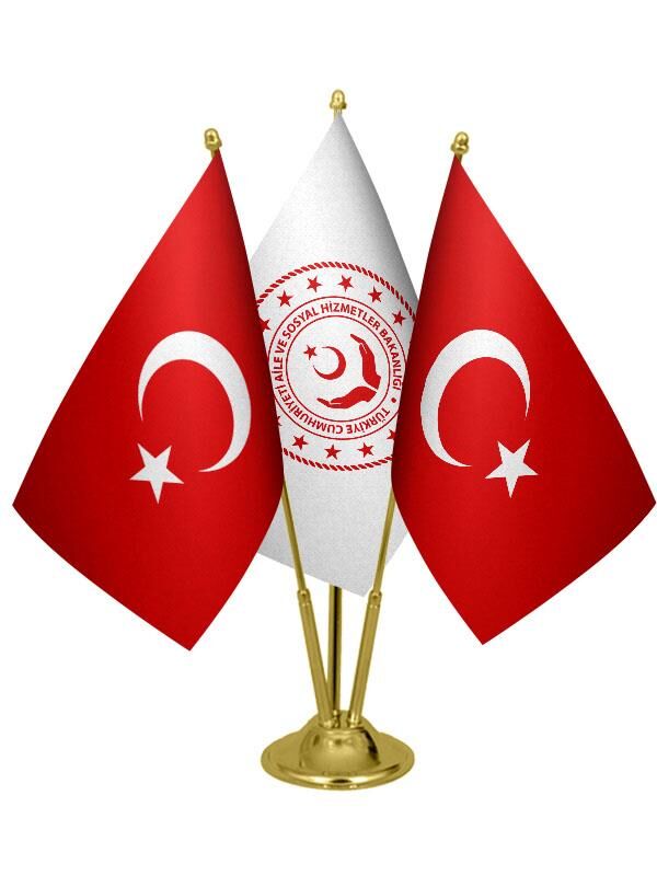 Masa Üstü Aile Bakanlığı Bayrağı Türk Bayrağı Üçlü Pirinç Direk Masa Bayrak Seti