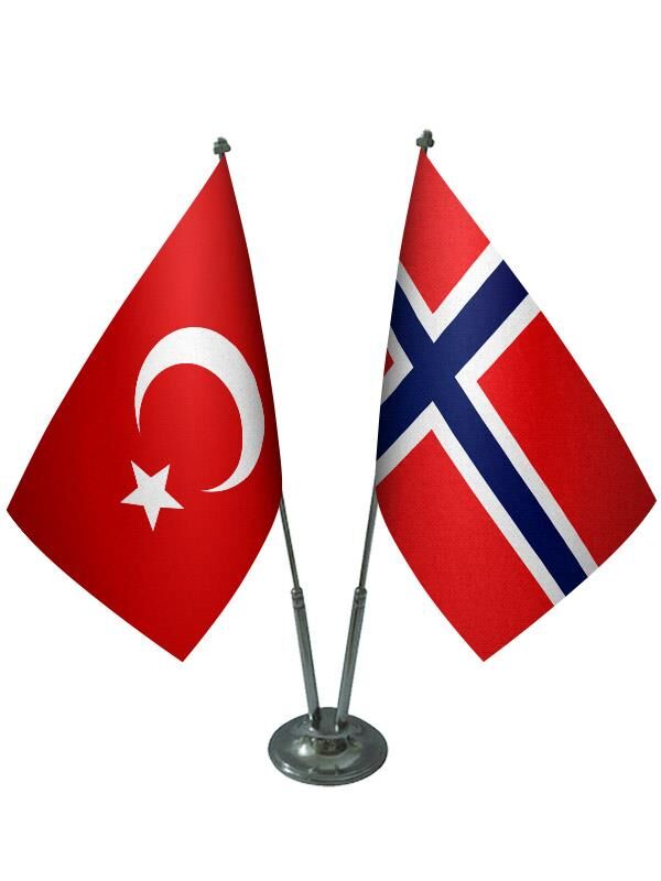 Masa Üstü Norveç Bayrağı Türk Bayrağı İkili Krom Direk Masa Bayrak Seti