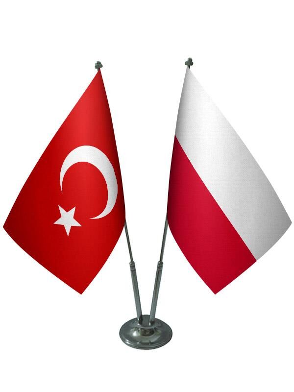 Masa Üstü Polonya Bayrağı Türk Bayrağı İkili Krom Direk Masa Bayrak Seti