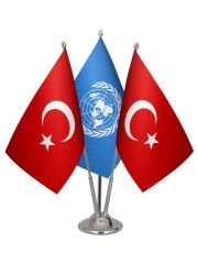 Masa Üstü Birleşmiş Milletler Bayrağı Türk Bayrağı Üçlü Krom Direk Masa Bayrak Seti
