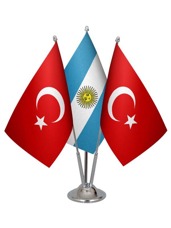 Masa Üstü Arjantin Bayrağı Türk Bayrağı Üçlü Krom Direk Masa Bayrak Seti