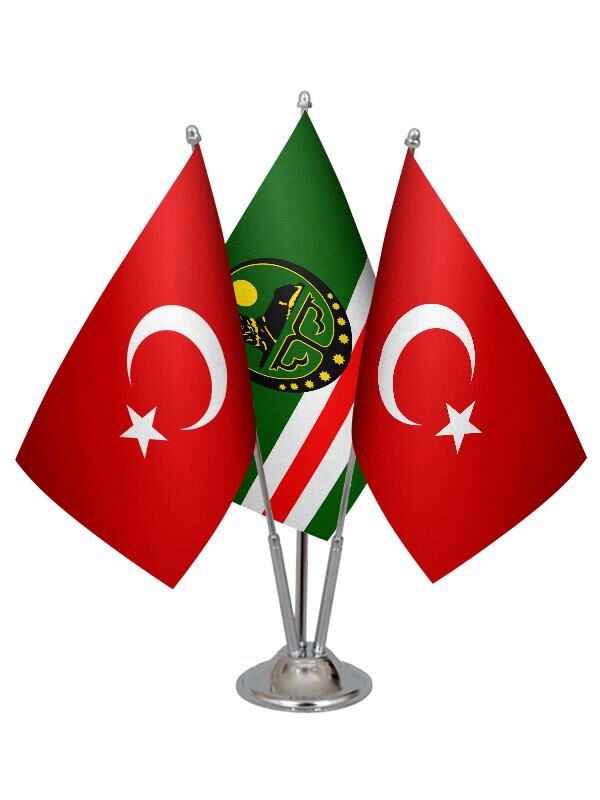 Masa Üstü Çeçenistan İçkerya Bayrağı Türk Bayrağı Üçlü Krom Direk Masa Bayrak Seti