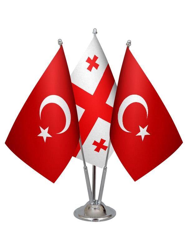 Masa Üstü Gürcistan Bayrağı Türk Bayrağı Üçlü Krom Direk Masa Bayrak Seti