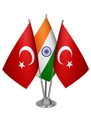 Masa Üstü Hindistan Bayrağı Türk Bayrağı Üçlü Krom Direk Masa Bayrak Seti