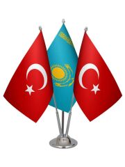 Masa Üstü Kazakistan Bayrağı Türk Bayrağı Üçlü Krom Direk Masa Bayrak Seti