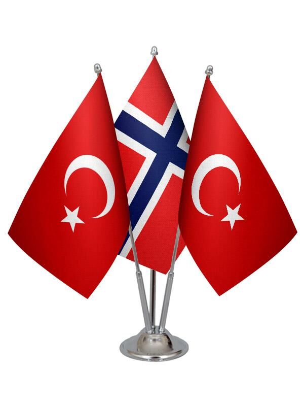 Masa Üstü Norveç Bayrağı Türk Bayrağı Üçlü Krom Direk Masa Bayrak Seti