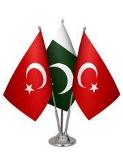 Masa Üstü Pakistan Bayrağı Türk Bayrağı Üçlü Krom Direk Masa Bayrak Seti