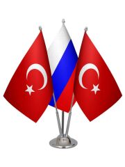 Masa Üstü Rusya Bayrağı Türk Bayrağı Üçlü Krom Direk Masa Bayrak Seti