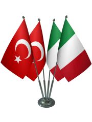 Masa Üstü İtalya Bayrağı Türk Bayrağı Dörtlü Krom Direk Masa Bayrak Seti