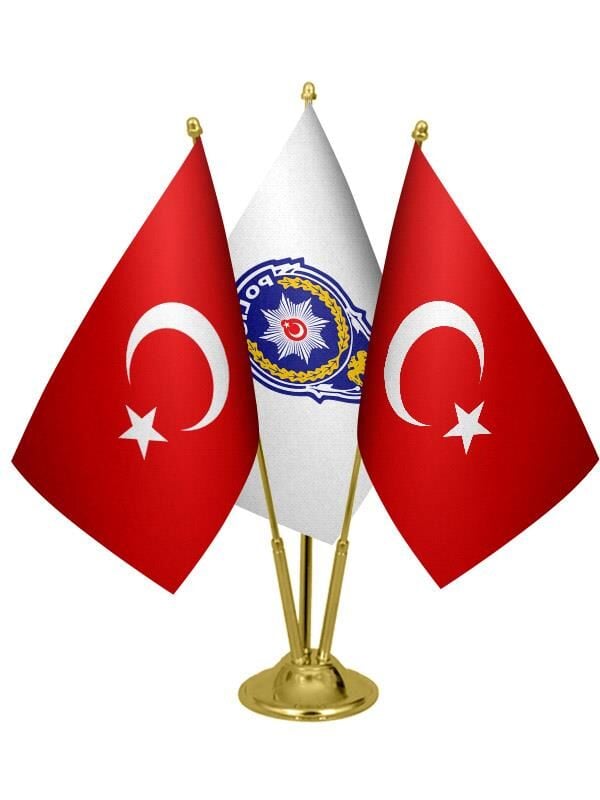 Masa Üstü Polis Logosu Bayrağı Türk Bayrağı Üçlü Pirinç Direk Masa Bayrak Seti