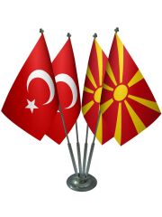 Masa Üstü Makedonya Bayrağı Türk Bayrağı Dörtlü Krom Direk Masa Bayrak Seti