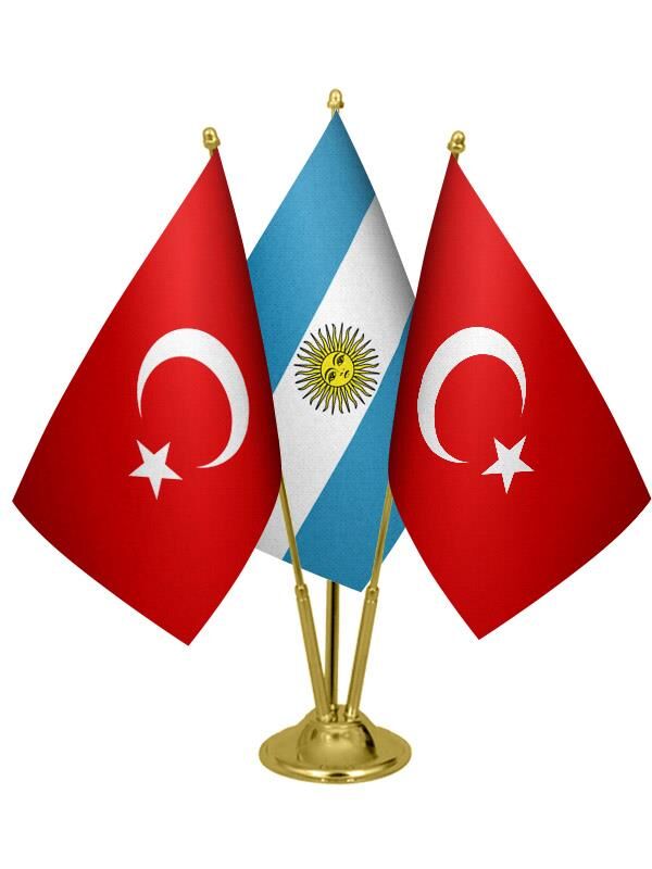 Masa Üstü Arjantin Bayrağı Türk Bayrağı Üçlü Pirinç Direk Masa Bayrak Seti