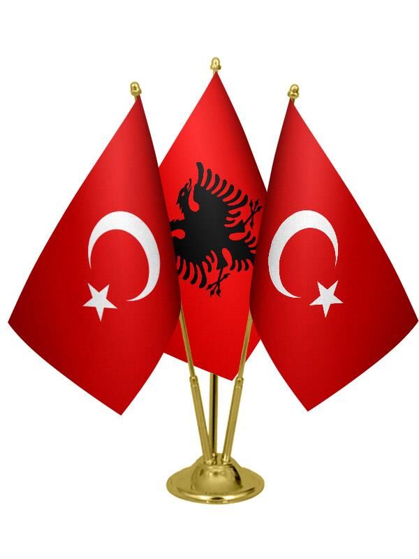 Masa Üstü Arnavutluk Bayrağı Türk Bayrağı Üçlü Pirinç Direk Masa Bayrak Seti