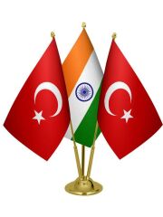 Masa Üstü Hindistan Bayrağı Türk Bayrağı Üçlü Pirinç Direk Masa Bayrak Seti