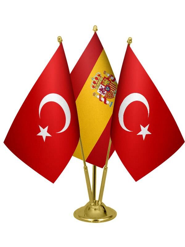 Masa Üstü İspanya Bayrağı Türk Bayrağı Üçlü Pirinç Direk Masa Bayrak Seti