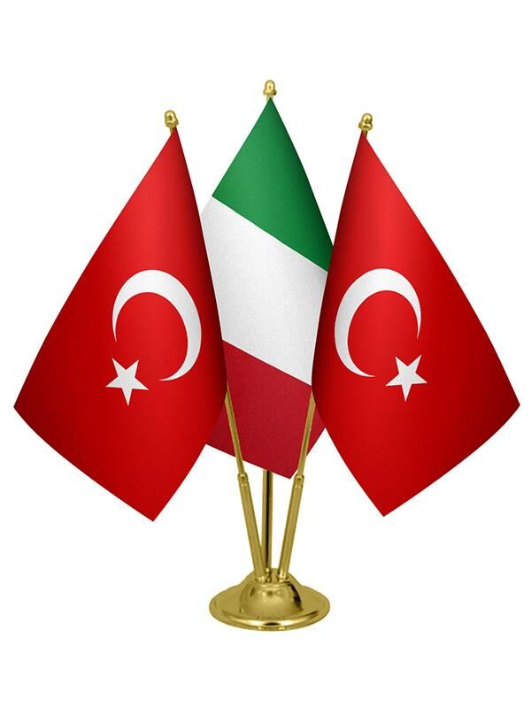 Masa Üstü İtalya Bayrağı Türk Bayrağı Üçlü Pirinç Direk Masa Bayrak Seti