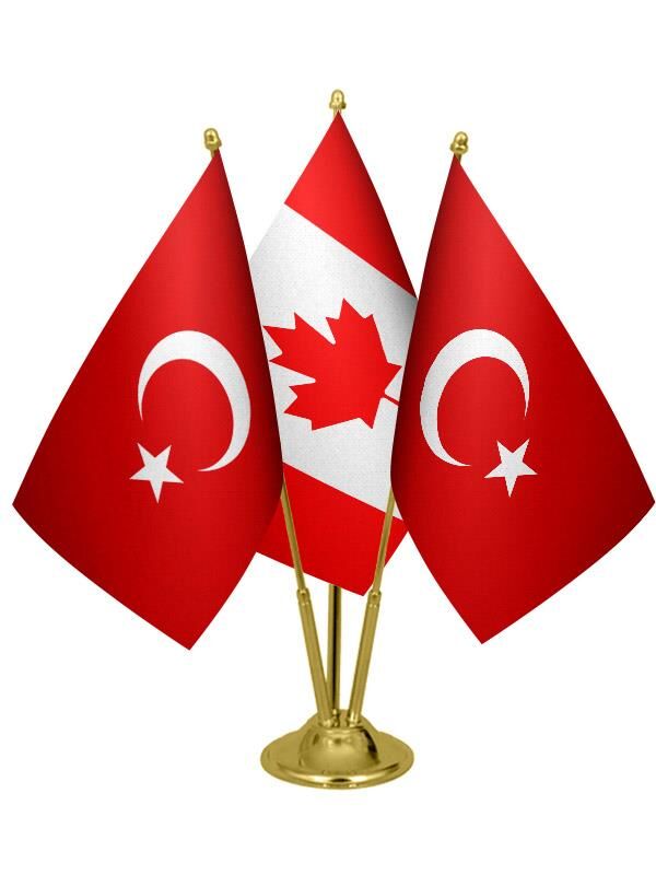 Masa Üstü Kanada Bayrağı Türk Bayrağı Üçlü Pirinç Direk Masa Bayrak Seti