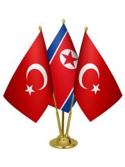 Masa Üstü Kuzey Kore Bayrağı Türk Bayrağı Üçlü Pirinç Direk Masa Bayrak Seti