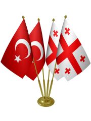 Masa Üstü Gürcistan Bayrağı Türk Bayrağı Dörtlü Pirinç Direk Masa Bayrak Seti