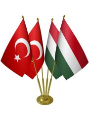 Masa Üstü Macaristan Bayrağı Türk Bayrağı Dörtlü Pirinç Direk Masa Bayrak Seti
