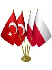 Masa Üstü Polonya Bayrağı Türk Bayrağı Dörtlü Pirinç Direk Masa Bayrak Seti