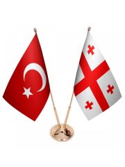 Masa Üstü Gürcistan Bayrağı Türk Bayrağı İkili Pirinç Direk Masa Bayrak Seti