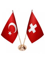Masa Üstü İsviçre Bayrağı Türk Bayrağı İkili Pirinç Direk Masa Bayrak Seti