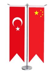 Masa Üstü Kırlangıç Çin + Türk Bayrağı + Krom T Direk Masa Bayrak Seti