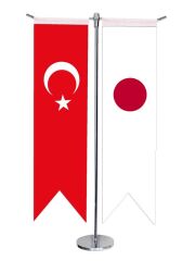 Masa Üstü Kırlangıç Japonya + Türk Bayrağı + Krom T Direk Masa Bayrak Seti